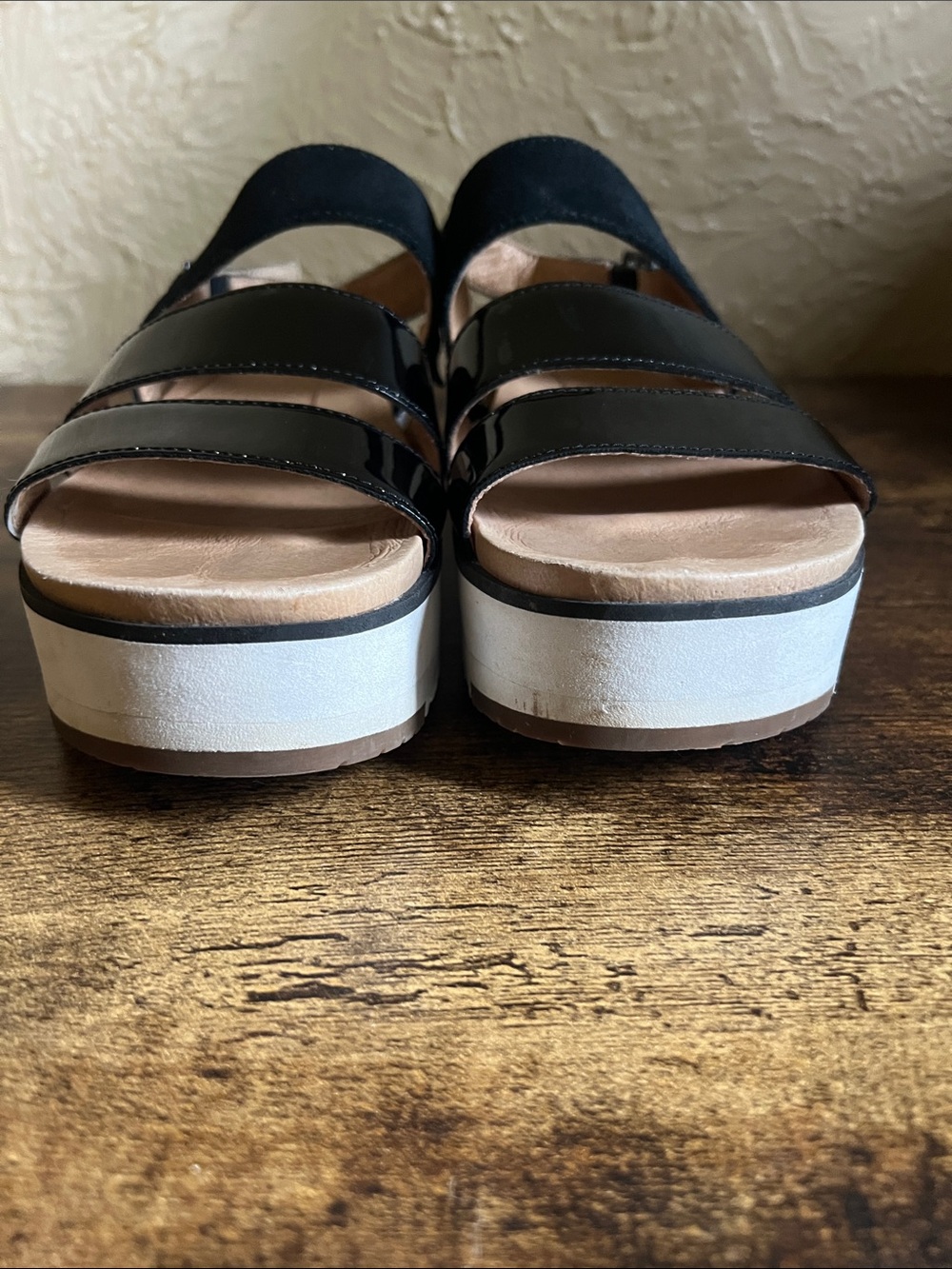 UGG Braelyn Black Patent & Suede Triple-Strap Sandals - Picture 4 of 10